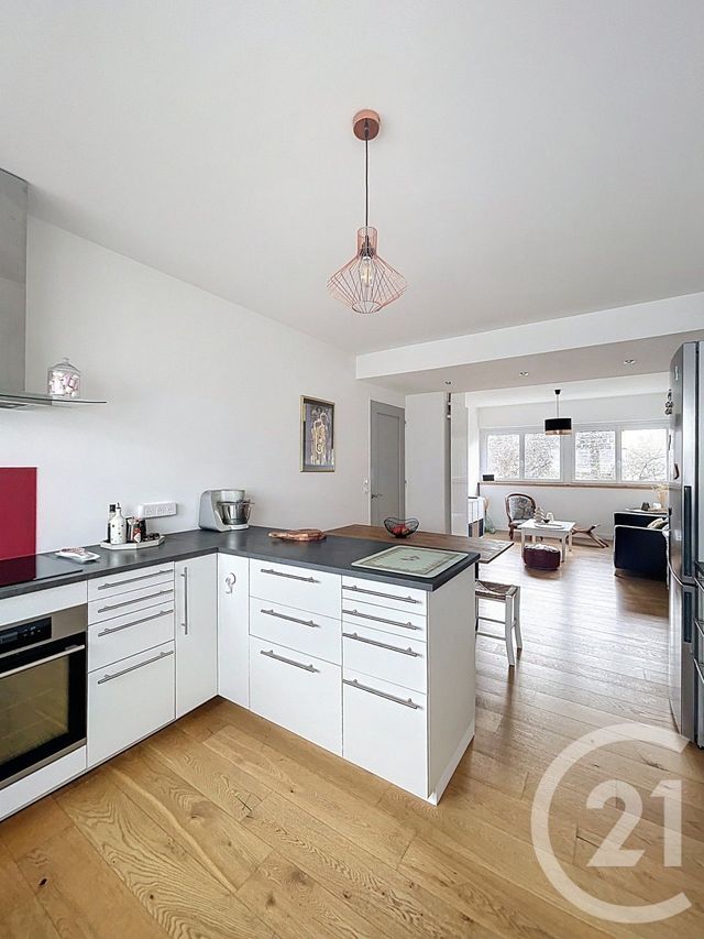 Appartement F4 à vendre - 4 pièces - 84.23 m2 - CLERMONT FERRAND - 63 - AUVERGNE - Century 21 Stéphane Roume Immobilier