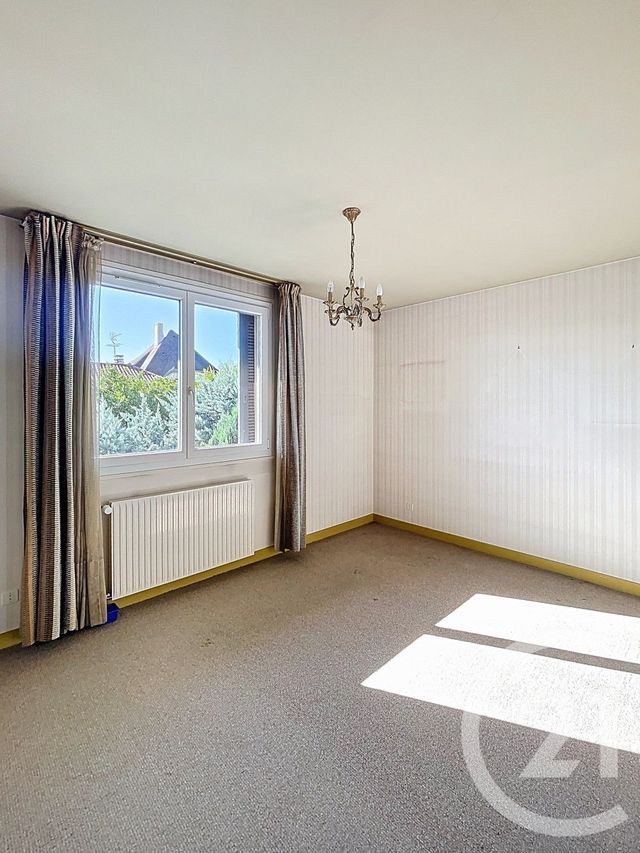 Appartement F5 à vendre - 5 pièces - 113.83 m2 - BEAUMONT - 63 - AUVERGNE - Century 21 Stéphane Roume Immobilier