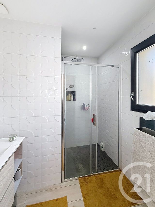 maison à vendre - 6 pièces - 160.0 m2 - CLERMONT FERRAND - 63 - AUVERGNE - Century 21 Stéphane Roume Immobilier