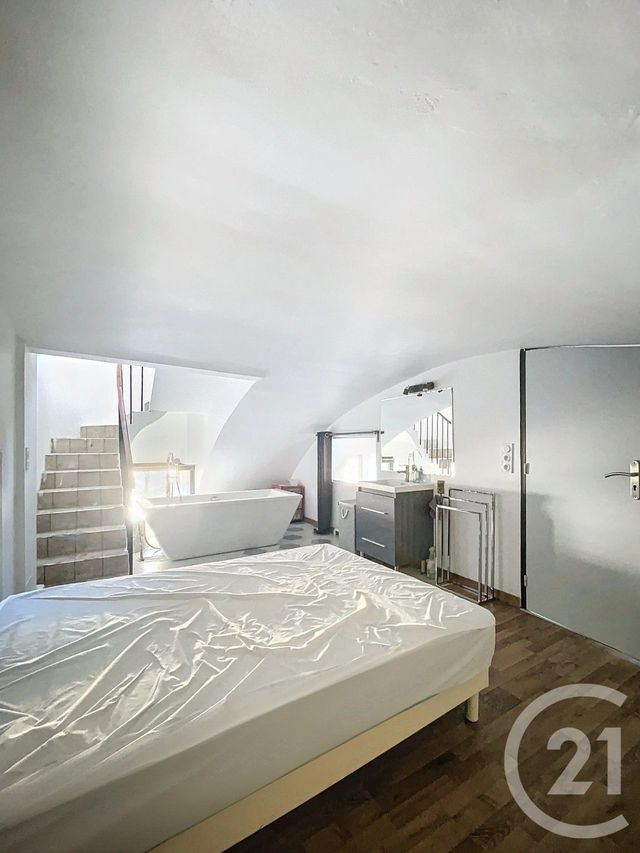 Appartement F4 à vendre - 4 pièces - 93.57 m2 - ROYAT - 63 - AUVERGNE - Century 21 Stéphane Roume Immobilier