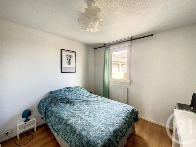 Appartement F4 à louer - 4 pièces - 100.52 m2 - BEAUMONT - 63 - AUVERGNE - Century 21 Stéphane Roume Immobilier