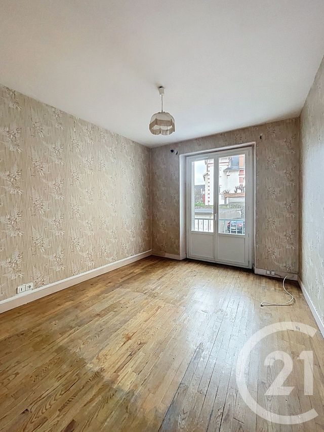 Appartement F3 à vendre - 3 pièces - 74.87 m2 - CLERMONT FERRAND - 63 - AUVERGNE - Century 21 Stéphane Roume Immobilier