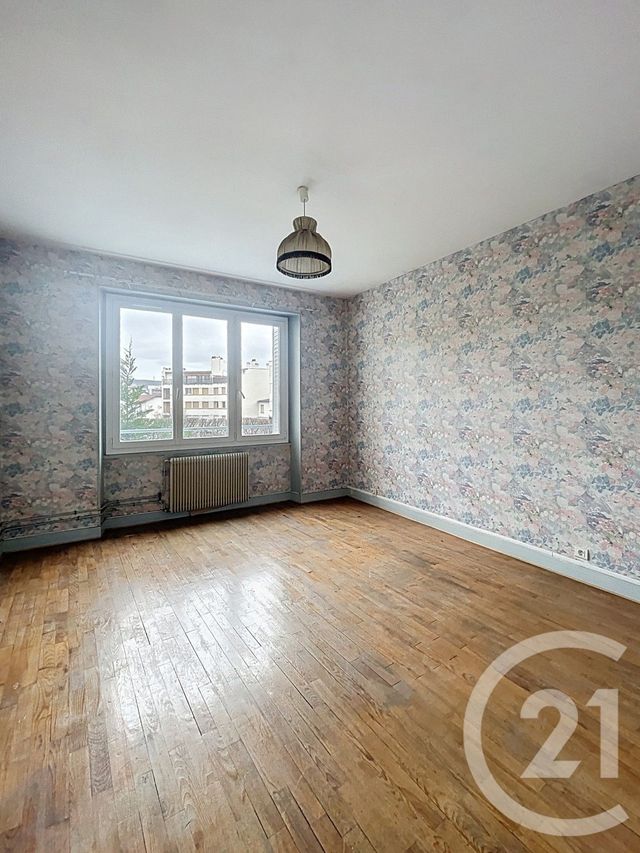 Appartement F3 à vendre - 3 pièces - 74.87 m2 - CLERMONT FERRAND - 63 - AUVERGNE - Century 21 Stéphane Roume Immobilier