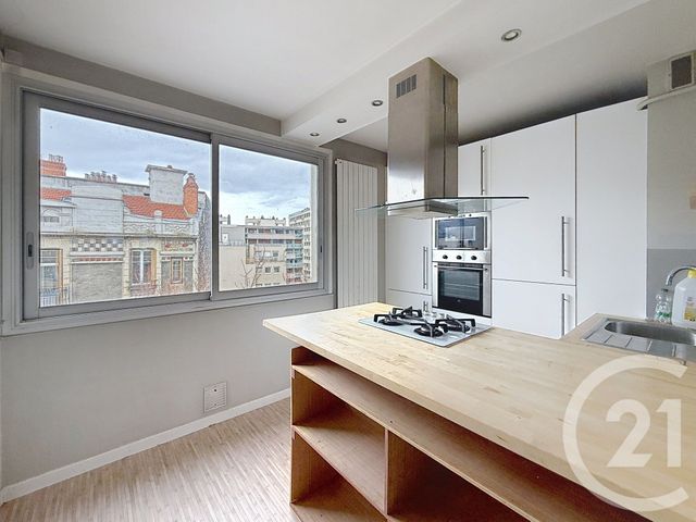 Appartement F4 à vendre - 3 pièces - 68.67 m2 - CLERMONT FERRAND - 63 - AUVERGNE - Century 21 Stéphane Roume Immobilier