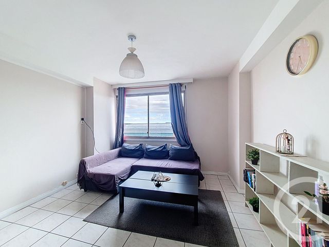 Appartement F2 à vendre - 2 pièces - 43.28 m2 - CLERMONT FERRAND - 63 - AUVERGNE - Century 21 Stéphane Roume Immobilier