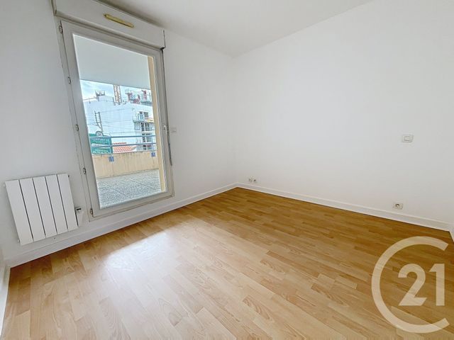 Appartement F2 à louer - 2 pièces - 38.22 m2 - CLERMONT FERRAND - 63 - AUVERGNE - Century 21 Stéphane Roume Immobilier