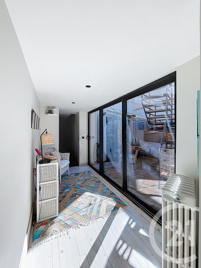 Appartement F6 à vendre - 7 pièces - 157.71 m2 - CLERMONT FERRAND - 63 - AUVERGNE - Century 21 Stéphane Roume Immobilier