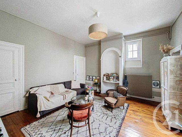 Appartement T2 à vendre - 2 pièces - 44.54 m2 - CLERMONT FERRAND - 63 - AUVERGNE - Century 21 Stéphane Roume Immobilier