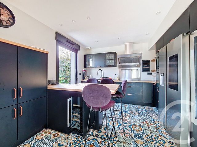 maison à vendre - 7 pièces - 201.31 m2 - AUBIERE - 63 - AUVERGNE - Century 21 Stéphane Roume Immobilier