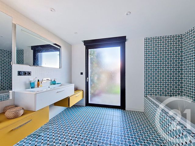 maison à vendre - 7 pièces - 201.31 m2 - AUBIERE - 63 - AUVERGNE - Century 21 Stéphane Roume Immobilier