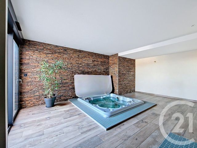 maison à vendre - 7 pièces - 201.31 m2 - AUBIERE - 63 - AUVERGNE - Century 21 Stéphane Roume Immobilier