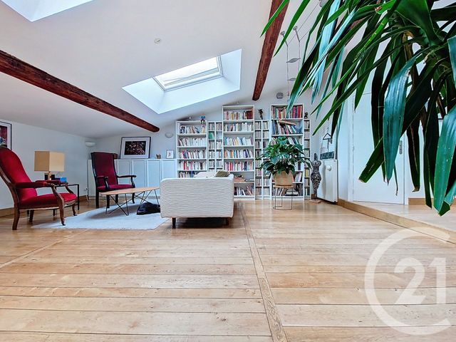 Appartement T4 à vendre - 4 pièces - 104.89 m2 - CLERMONT FERRAND - 63 - AUVERGNE - Century 21 Stéphane Roume Immobilier