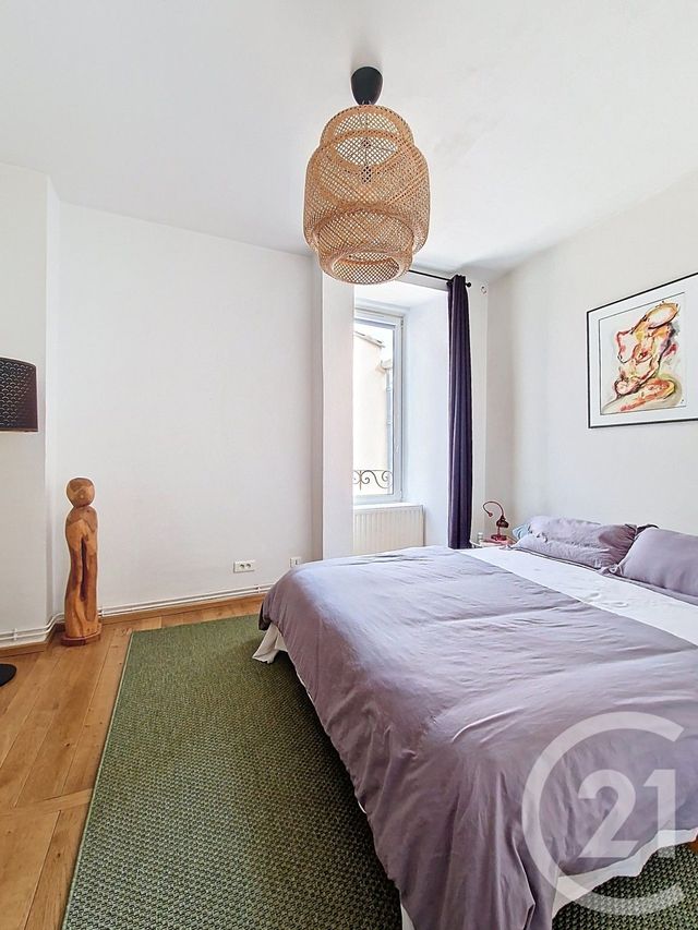 Appartement T4 à vendre - 4 pièces - 104.89 m2 - CLERMONT FERRAND - 63 - AUVERGNE - Century 21 Stéphane Roume Immobilier