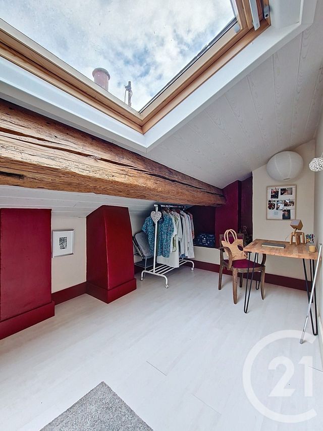 Appartement T4 à vendre - 4 pièces - 104.89 m2 - CLERMONT FERRAND - 63 - AUVERGNE - Century 21 Stéphane Roume Immobilier