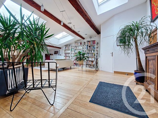 Appartement T4 à vendre - 4 pièces - 104.89 m2 - CLERMONT FERRAND - 63 - AUVERGNE - Century 21 Stéphane Roume Immobilier