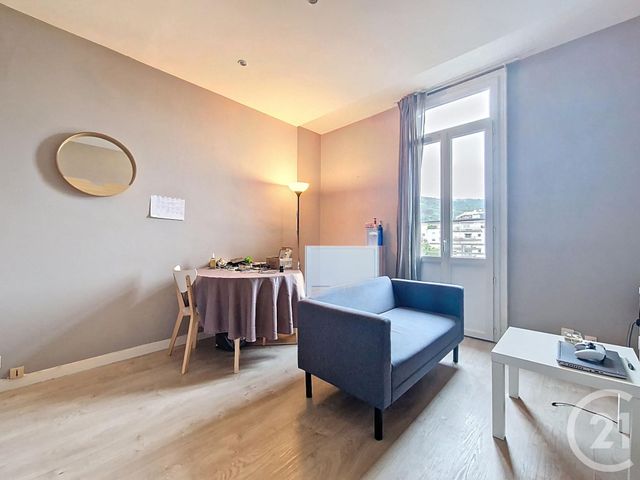 Appartement T2 à vendre - 2 pièces - 33.62 m2 - CHAMALIERES - 63 - AUVERGNE - Century 21 Stéphane Roume Immobilier