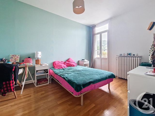 Appartement T2 à vendre - 2 pièces - 33.62 m2 - CHAMALIERES - 63 - AUVERGNE - Century 21 Stéphane Roume Immobilier