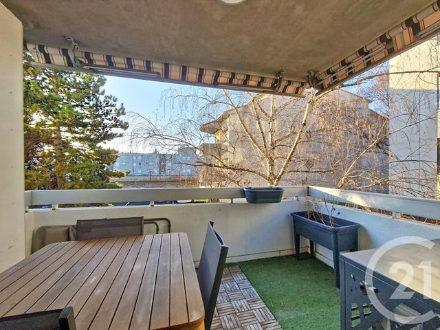 Appartement T4 à vendre - 4 pièces - 83.0 m2 - BEAUMONT - 63 - AUVERGNE - Century 21 Stéphane Roume Immobilier