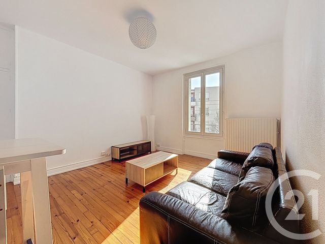 Appartement F2 à vendre - 2 pièces - 44.44 m2 - CLERMONT FERRAND - 63 - AUVERGNE - Century 21 Stéphane Roume Immobilier
