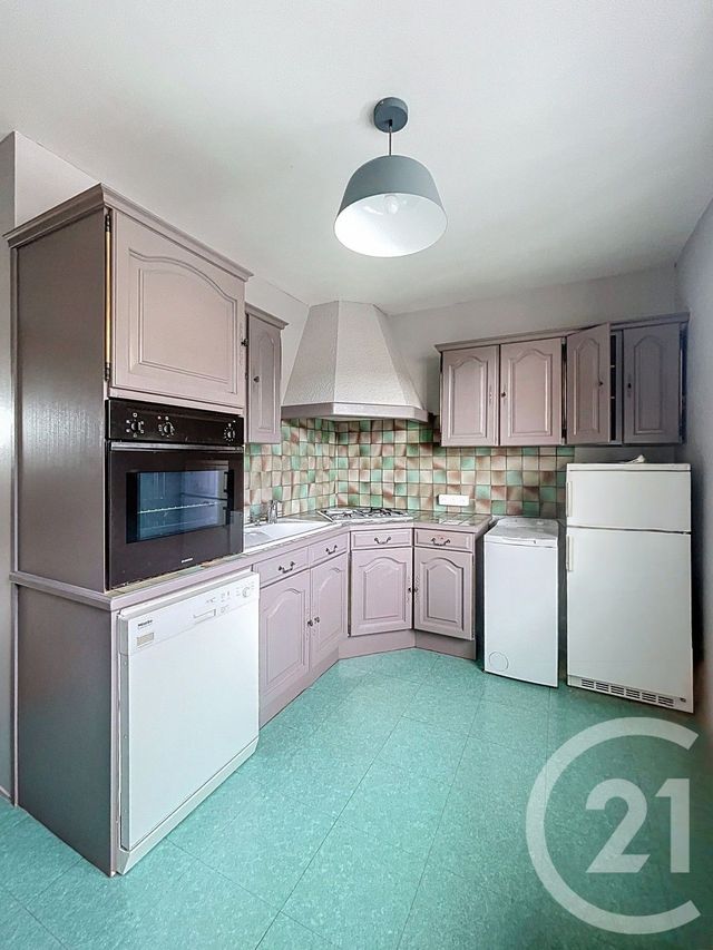 Appartement F4 à vendre - 4 pièces - 67.53 m2 - CLERMONT FERRAND - 63 - AUVERGNE - Century 21 Stéphane Roume Immobilier