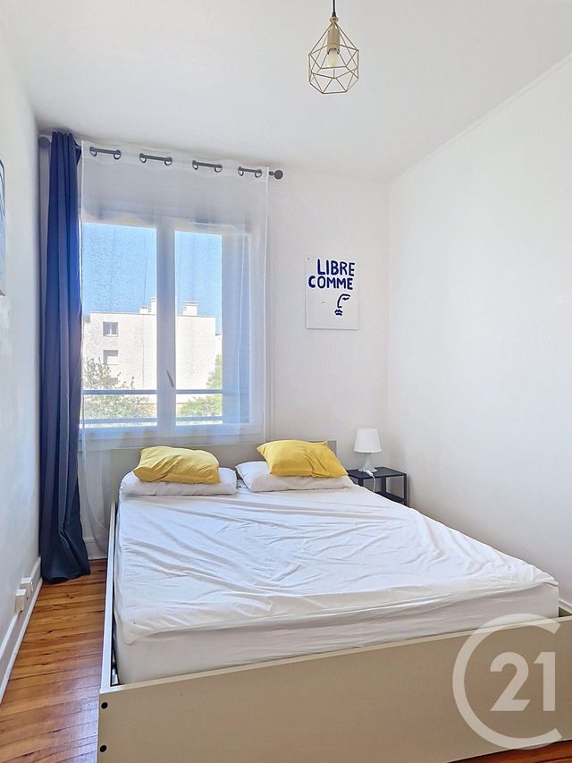 Appartement T3 à vendre - 3 pièces - 49.34 m2 - CLERMONT FERRAND - 63 - AUVERGNE - Century 21 Stéphane Roume Immobilier