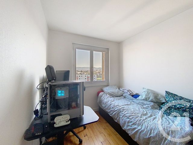 Appartement F3 à louer - 3 pièces - 69.74 m2 - CLERMONT FERRAND - 63 - AUVERGNE - Century 21 Stéphane Roume Immobilier