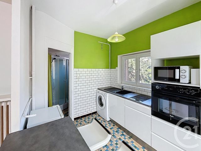 Appartement F1 à louer - 1 pièce - 31.28 m2 - CLERMONT FERRAND - 63 - AUVERGNE - Century 21 Stéphane Roume Immobilier