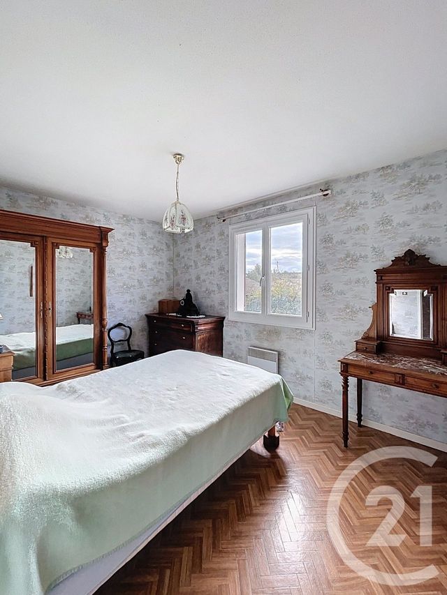 maison à vendre - 5 pièces - 95.0 m2 - ROMAGNAT - 63 - AUVERGNE - Century 21 Stéphane Roume Immobilier