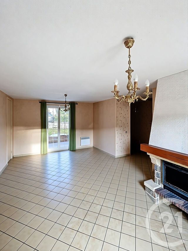 maison à vendre - 5 pièces - 95.0 m2 - ROMAGNAT - 63 - AUVERGNE - Century 21 Stéphane Roume Immobilier