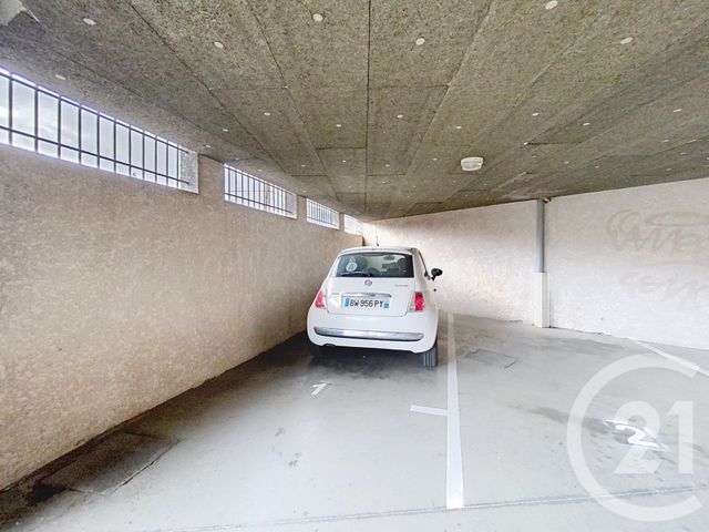 Parking à louer CLERMONT FERRAND