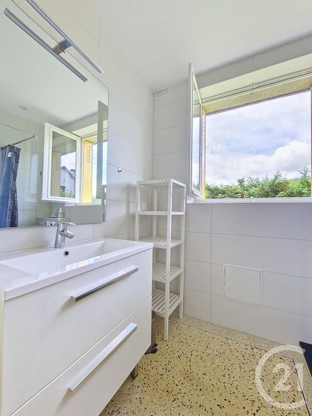 immeuble à vendre - 197.85 m2 - ROMAGNAT - 63 - AUVERGNE - Century 21 Stéphane Roume Immobilier