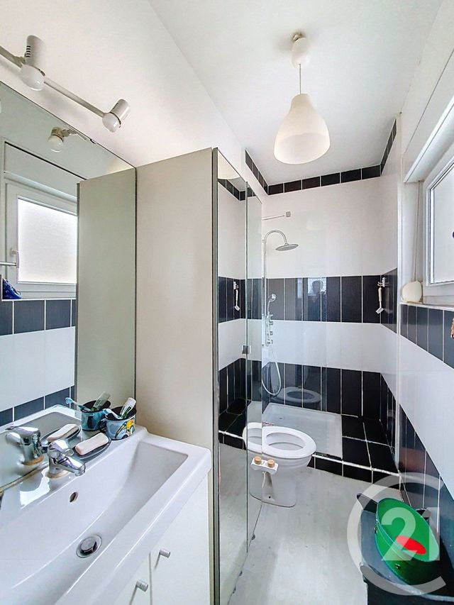 maison à vendre - 4 pièces - 71.97 m2 - CLERMONT FERRAND - 63 - AUVERGNE - Century 21 Stéphane Roume Immobilier