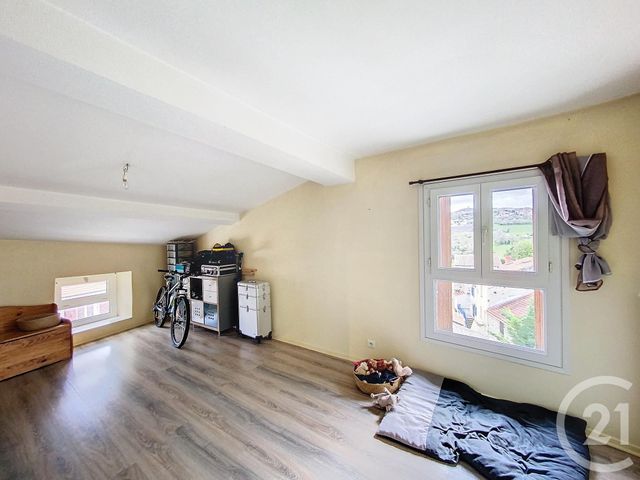 Appartement F4 à louer - 4 pièces - 63.7 m2 - LA ROCHE BLANCHE - 63 - AUVERGNE - Century 21 Stéphane Roume Immobilier