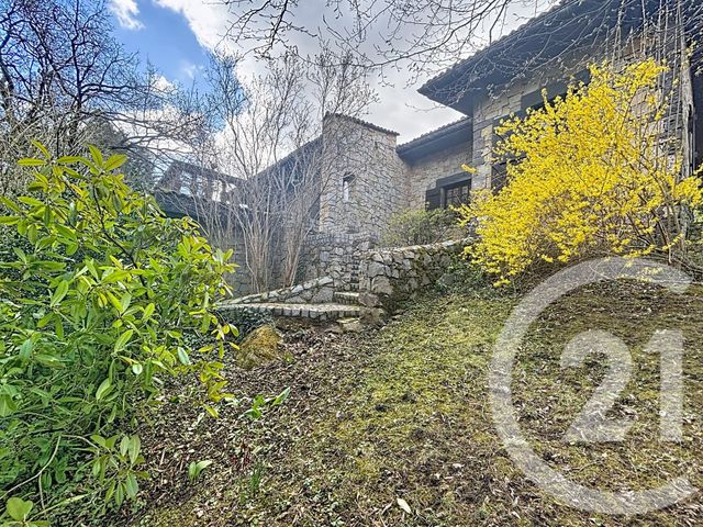 maison à vendre - 8 pièces - 300.0 m2 - ORCINES - 63 - AUVERGNE - Century 21 Stéphane Roume Immobilier