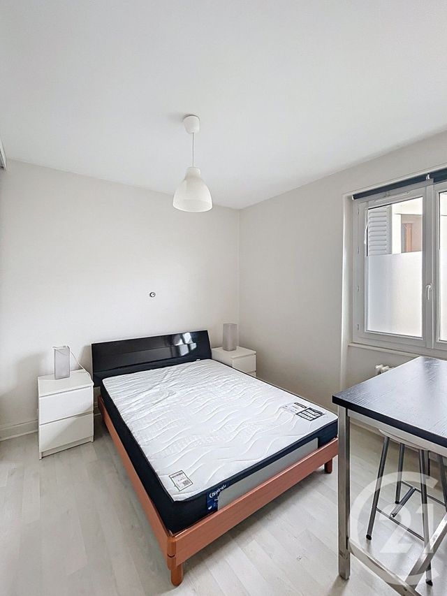 Appartement F4 à vendre - 3 pièces - 68.51 m2 - CLERMONT FERRAND - 63 - AUVERGNE - Century 21 Stéphane Roume Immobilier