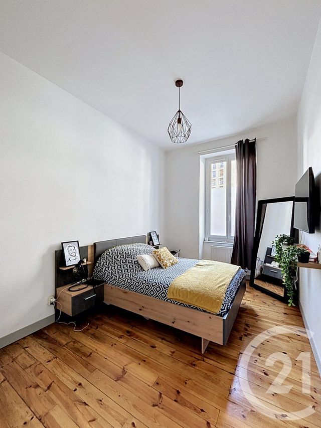 Appartement F3 à vendre - 3 pièces - 58.0 m2 - CLERMONT FERRAND - 63 - AUVERGNE - Century 21 Stéphane Roume Immobilier