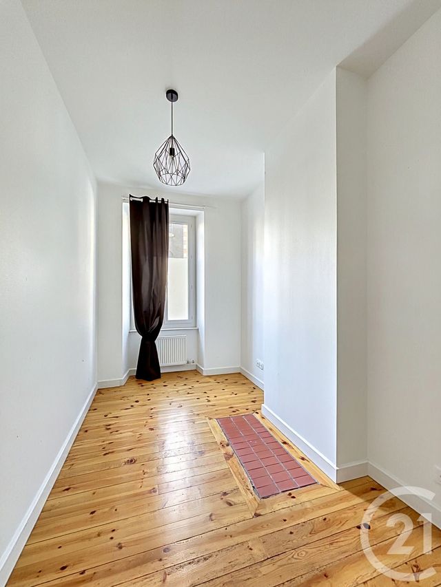 Appartement F3 à vendre - 3 pièces - 58.0 m2 - CLERMONT FERRAND - 63 - AUVERGNE - Century 21 Stéphane Roume Immobilier