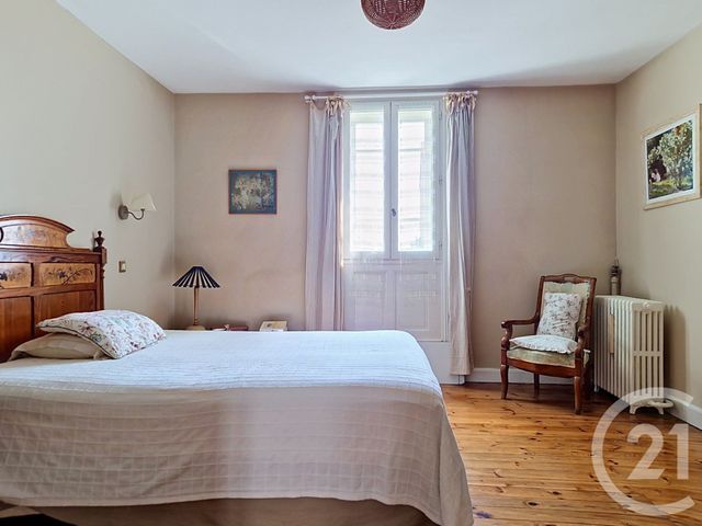 maison à vendre - 12 pièces - 220.0 m2 - CLERMONT FERRAND - 63 - AUVERGNE - Century 21 Stéphane Roume Immobilier