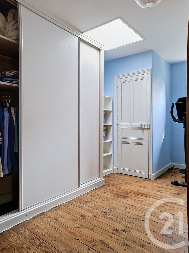 maison à vendre - 12 pièces - 220.0 m2 - CLERMONT FERRAND - 63 - AUVERGNE - Century 21 Stéphane Roume Immobilier