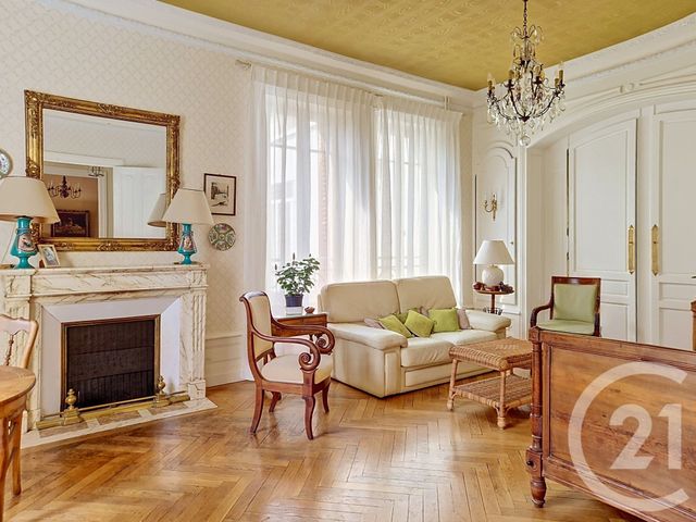 maison à vendre - 12 pièces - 220.0 m2 - CLERMONT FERRAND - 63 - AUVERGNE - Century 21 Stéphane Roume Immobilier