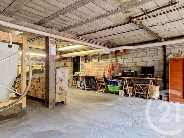 maison à vendre - 12 pièces - 220.0 m2 - CLERMONT FERRAND - 63 - AUVERGNE - Century 21 Stéphane Roume Immobilier
