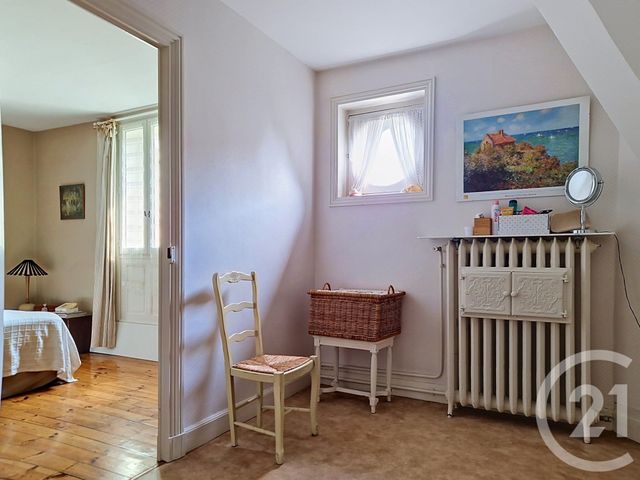 maison à vendre - 12 pièces - 220.0 m2 - CLERMONT FERRAND - 63 - AUVERGNE - Century 21 Stéphane Roume Immobilier
