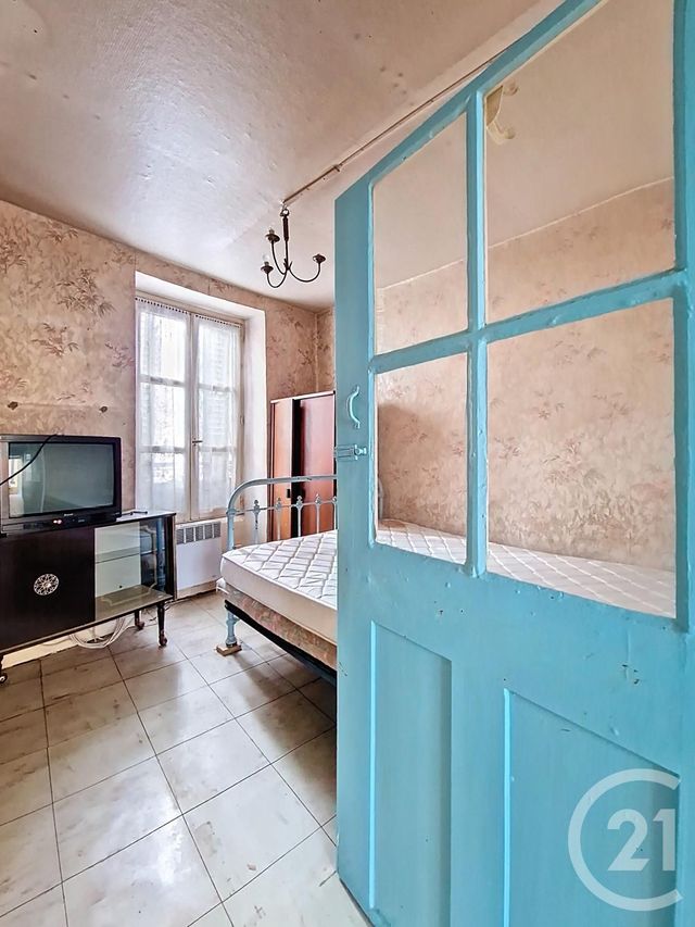 maison à vendre - 5 pièces - 61.92 m2 - ROMAGNAT - 63 - AUVERGNE - Century 21 Stéphane Roume Immobilier