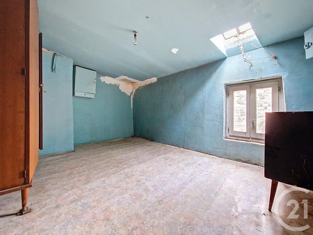 maison à vendre - 5 pièces - 61.92 m2 - ROMAGNAT - 63 - AUVERGNE - Century 21 Stéphane Roume Immobilier