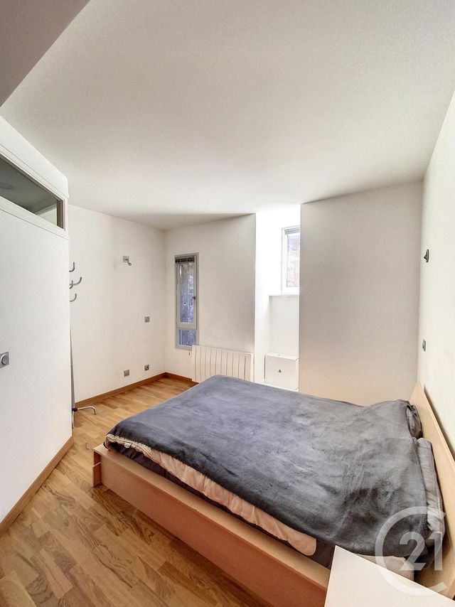 Appartement F2 à louer - 2 pièces - 33.9 m2 - CLERMONT FERRAND - 63 - AUVERGNE - Century 21 Stéphane Roume Immobilier