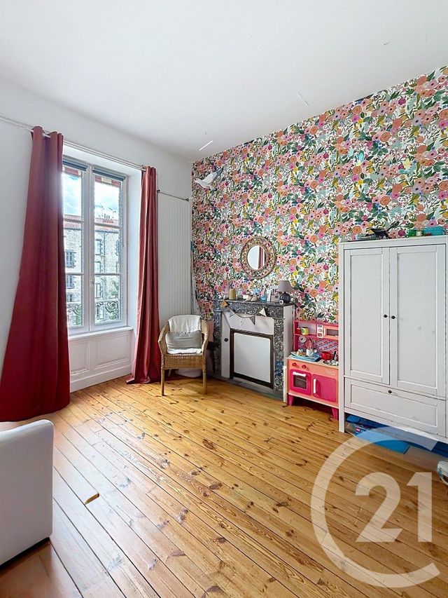 Appartement F4 à vendre - 5 pièces - 105.01 m2 - CLERMONT FERRAND - 63 - AUVERGNE - Century 21 Stéphane Roume Immobilier