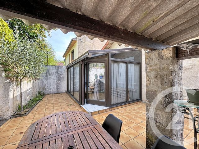 maison à vendre - 3 pièces - 77.23 m2 - ROYAT - 63 - AUVERGNE - Century 21 Stéphane Roume Immobilier