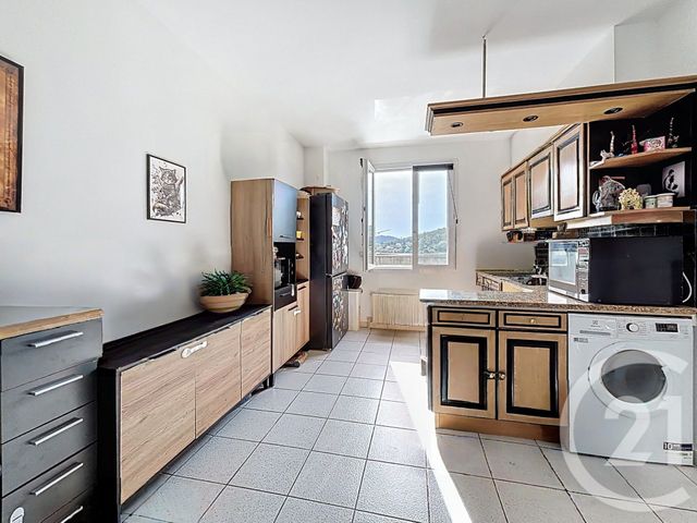 maison à vendre - 3 pièces - 77.23 m2 - ROYAT - 63 - AUVERGNE - Century 21 Stéphane Roume Immobilier