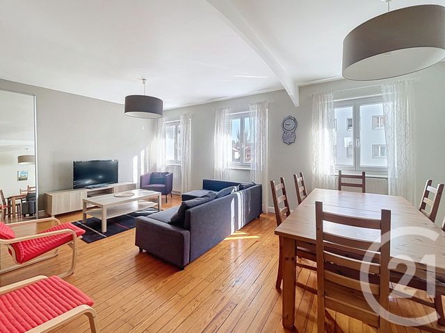 Appartement F5 à vendre - 5 pièces - 81.94 m2 - CLERMONT FERRAND - 63 - AUVERGNE - Century 21 Stéphane Roume Immobilier