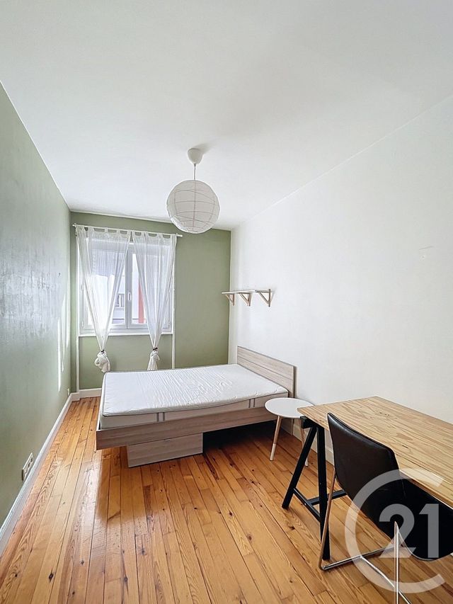 Appartement F5 à vendre - 5 pièces - 81.94 m2 - CLERMONT FERRAND - 63 - AUVERGNE - Century 21 Stéphane Roume Immobilier